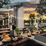 The Remi Scottsdale, Autograph Collection